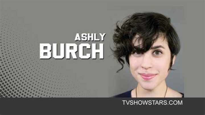 Ashly Burch Net Worth, Age, Height, Bio, Birthday, Wiki!
