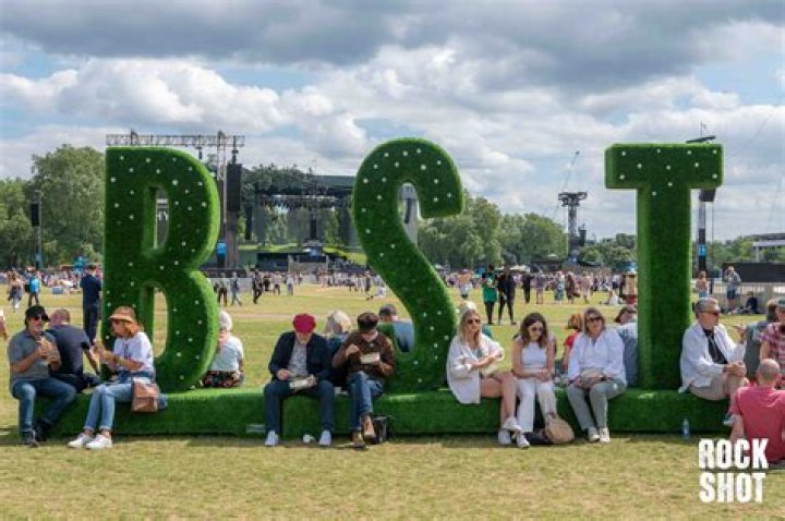 CelebMix chats with The Wandering Hearts at BST Hyde Park