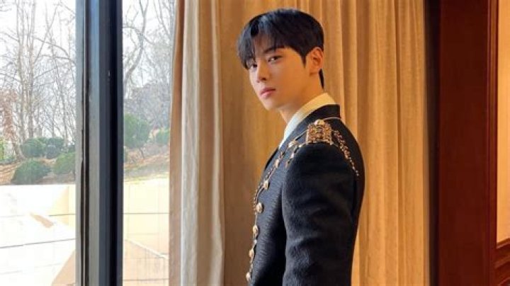 Cha Eun-woo Net Worth 2024, Age, Height, Bio, Birthday, Wiki!