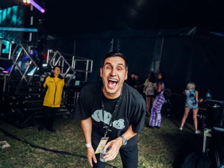 Chapter & Verse Releases New Single – “Ready For The Rave”