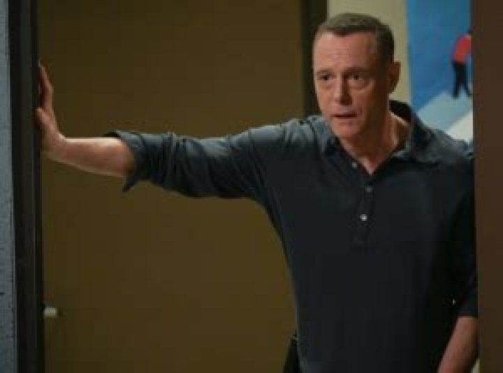 Chicago PD Premiere Recap 01/17/24: Season 11 Episode 1 “Unpacking”