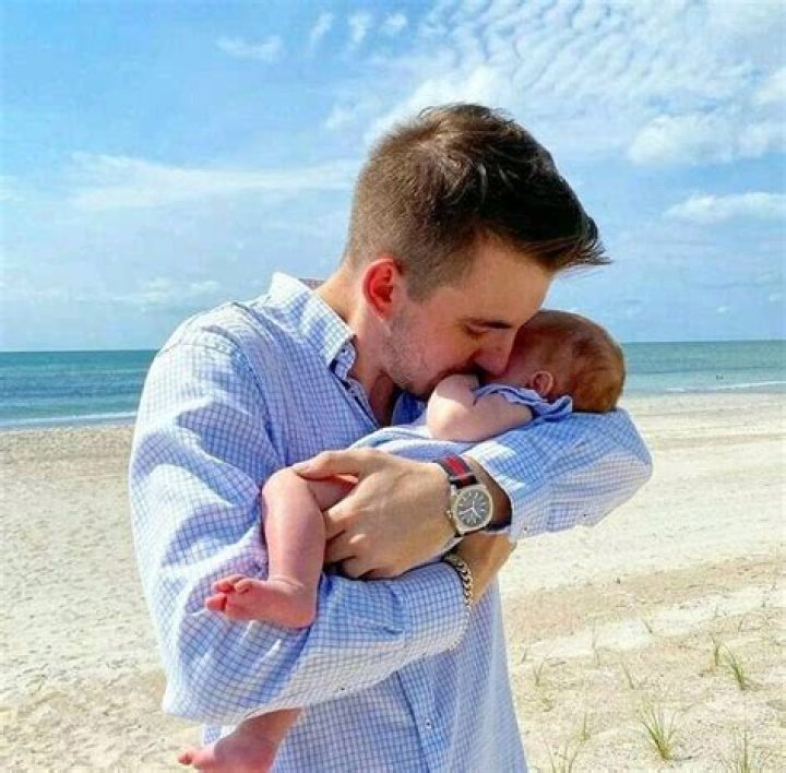 Chris Tyson Biography: Age, Wife, Net Worth, Height, Son, Birthday, Twitter, MrBeast, Instagram, Wikipedia, Child, Photos, Girlfriend