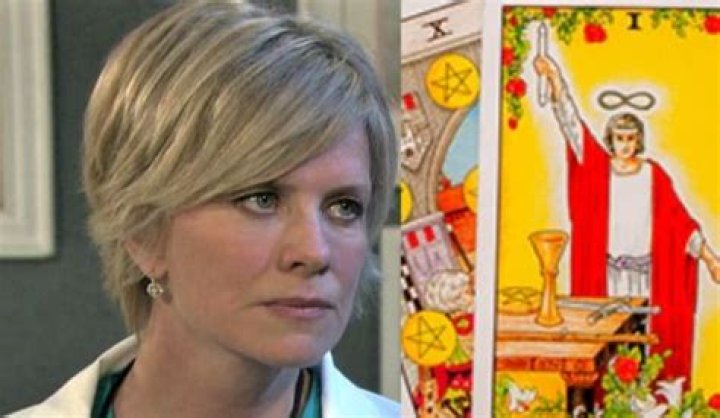 Days of Our Lives Spoilers: Kayla’s Disastrous Tarot Card Reading – Foreshadows Doom For Steve and Kayla