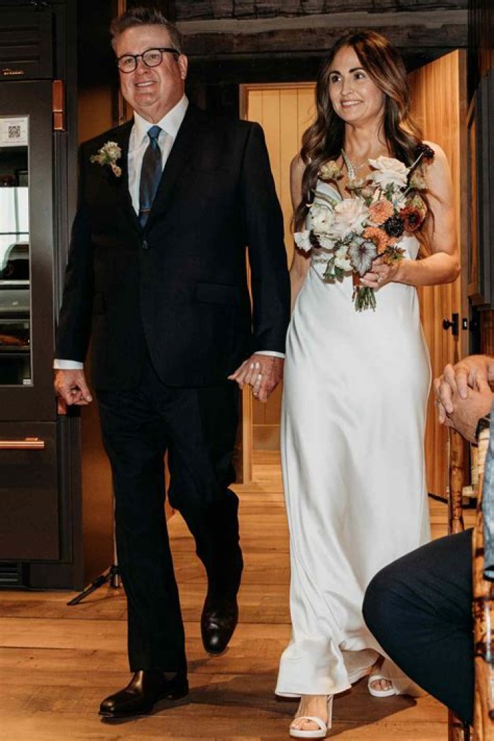 Eric Stonestreet’s Girlfriend: Who is Eric Stonestreet Dating?