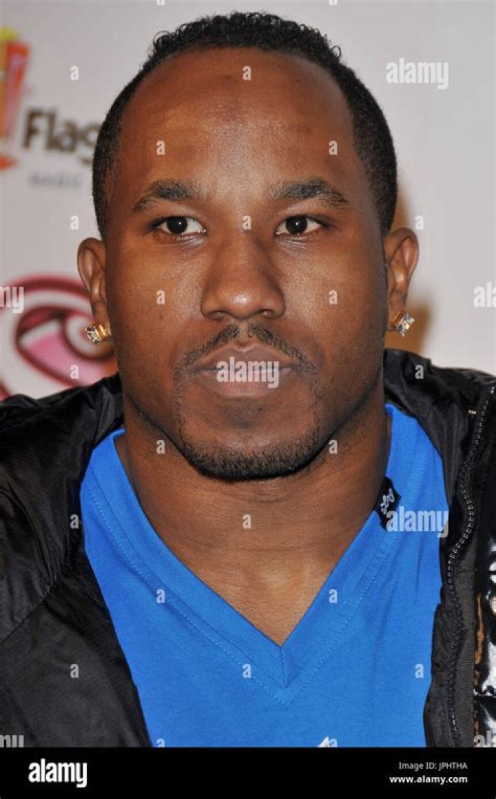 EXCLUSIVE PREMIERE: Valencia James Releases Music Video For ’Flames’