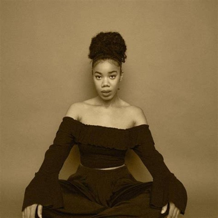 Fame | Kirby Lauryen Dockery net worth and salary income estimation Apr, 2024