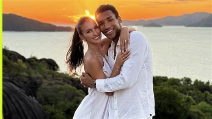 Félix Auger-Aliassime’s Girlfriend: Who is Félix Auger-Aliassime Dating?