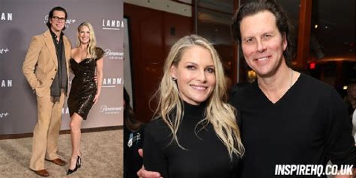 Hayes MacArthur- Bio, Age, Height, Net Worth, Wife, Marriage, Career