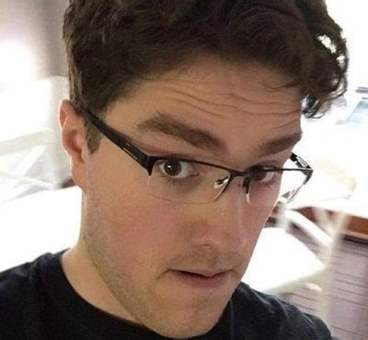 Isaac Frye- Wiki, Age, Height, Net Worth, Girlfriend, Dating