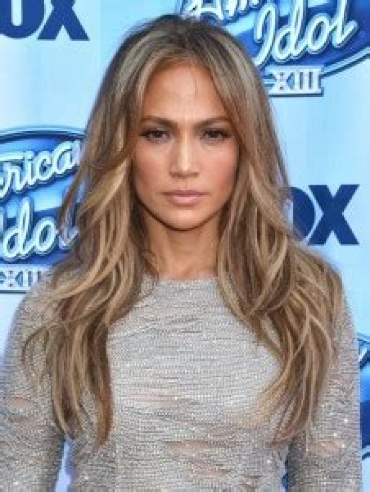 Jennifer Lopez Furious – Casper Smart Cheated and Exchanged Naked Pics With Transgender Woman? (PHOTOS)