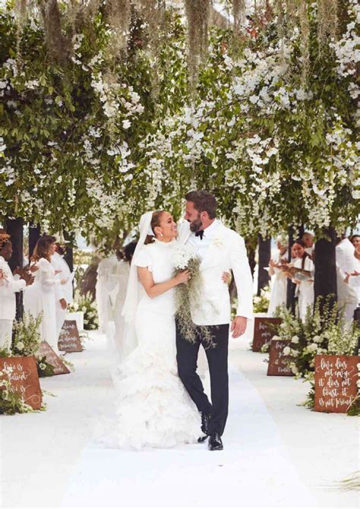 Jessica Biel’s Wedding Gown Has Been Revealed (Photo)