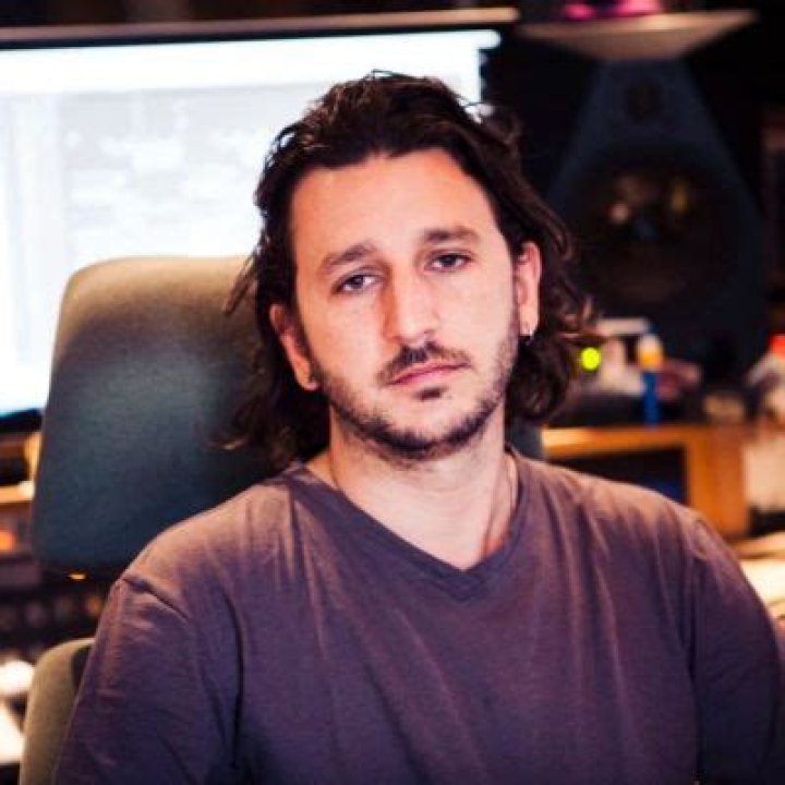 Julian Bunetta- Wiki, Age, Height, Net Worth, Girlfriend, Ethnicity