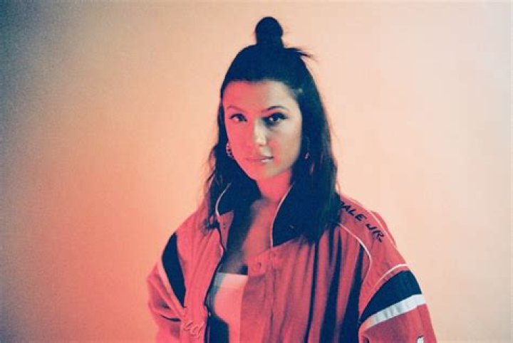 Leah Kate Chats New Single "Bad Idea"