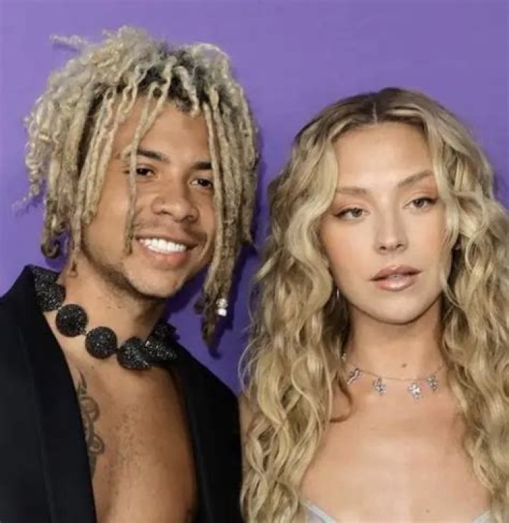 Luna Montana- Net Worth, Bio, Age, Boyfriend, Height, Nationality, Career