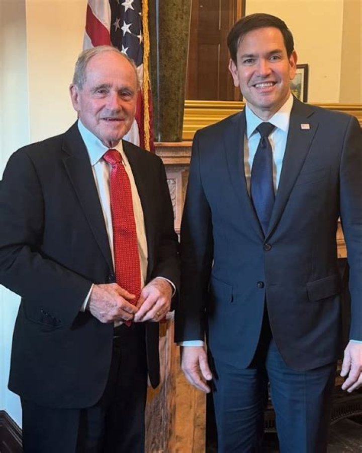 Marco Rubio Net Worth, Age, Height, Bio, Birthday, Wiki!