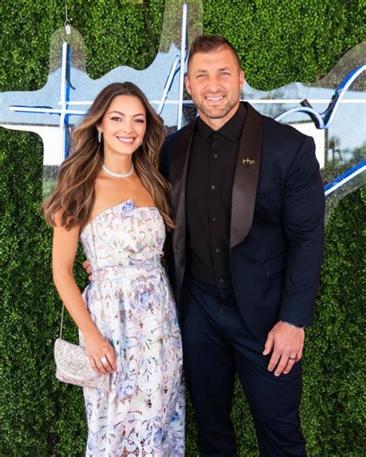 Meet Tim Tebow’s New Girlfriend, Calli Blaine Balzano – CDL Exclusive (Photos)