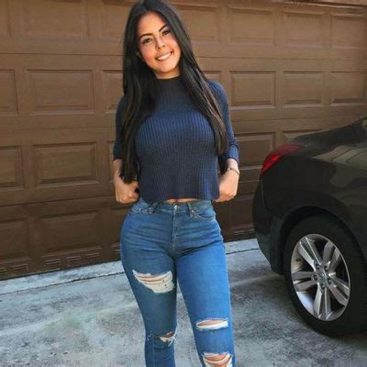 Nicole Borda- Net Worth, Bio, Age, Boyfriend, Height, Career