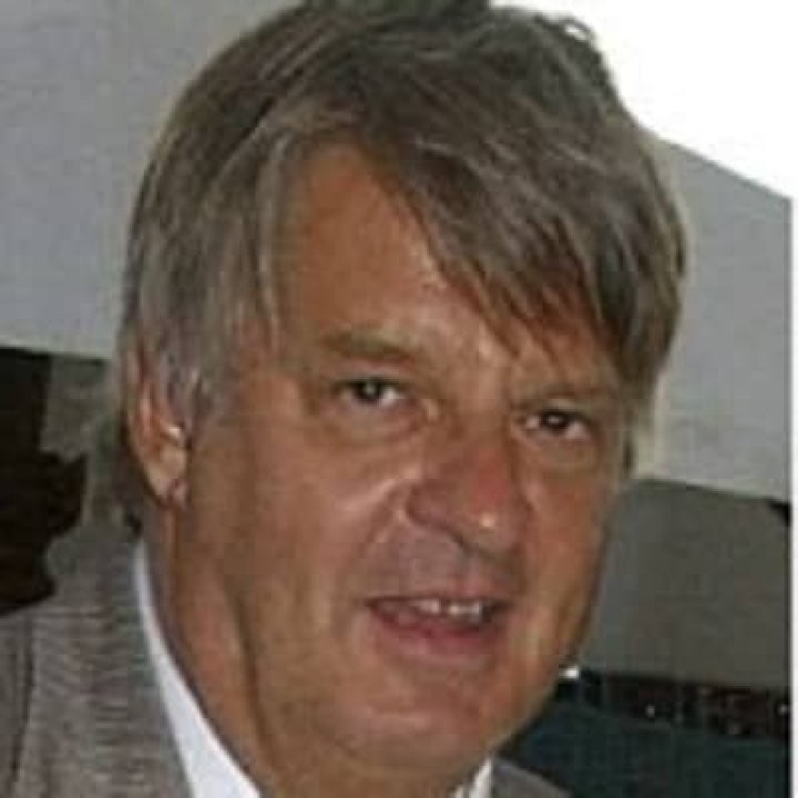 Paul Marsden Barton- Wiki, Age, Wife, Ethnicity, Net Worth, Height, Career