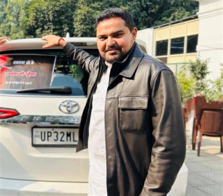 Prateek Bhushan Singh - Net Worth, Age, Height, Birthday, Bio, Wiki!