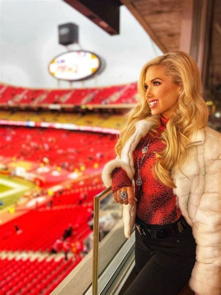 
Rachael SSG- Net worth, Age, Height, Boyfriend, Instagram, Career	