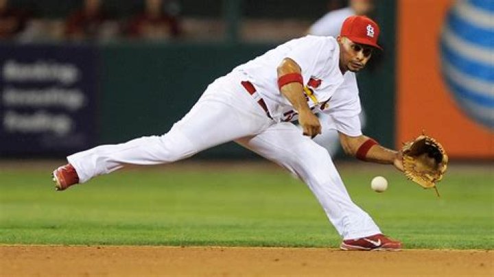 Rafael Furcal - Net Worth, Age, Height, Birthday, Bio, Wiki!