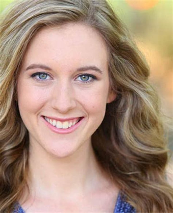 Remington Elizabeth Moses- Biography, Age, Husband, Net Worth, Height, Career