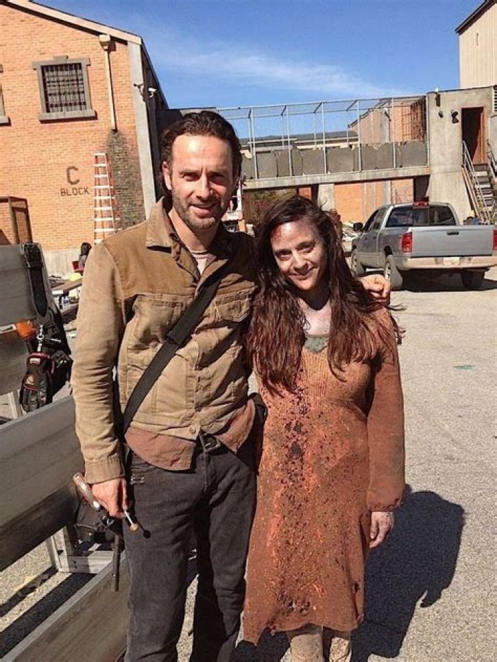 The Walking Dead Season 4 Episode 7 “Dead Weight” Sneak Peek Video & Spoilers