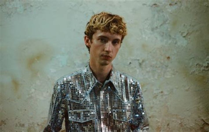 Troye Sivan Releases One Of His Most Personal Songs As His New Single, "Heaven"