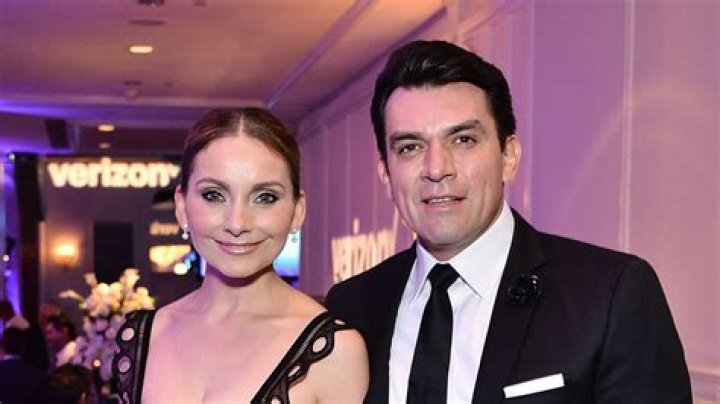 Who is Jorge Salinas Dating – Jorge Salinas's Wife & Exes