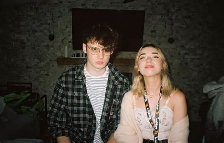 Who is Wilbur Soot Dating – Wilbur Soot's Girlfriend & Exes