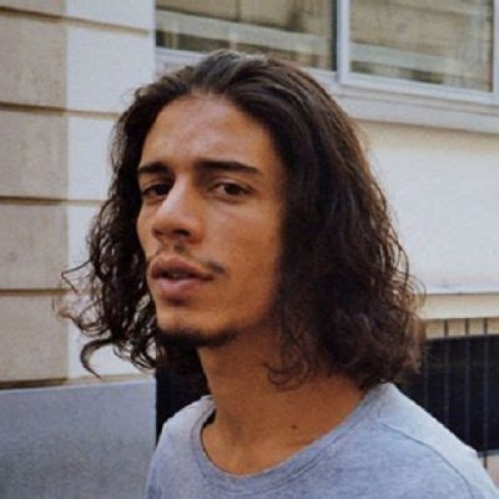 Yassine Stein- Wiki, Age, Height, Net Worth, Girlfriend, Dating