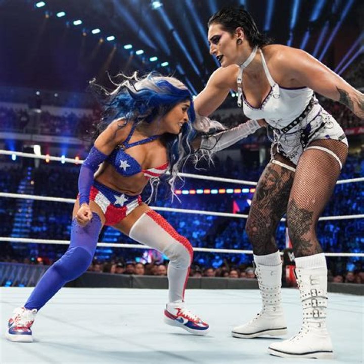 Zelina Vega- Net Worth, Bio, Age, Husband, Children, Height, Ethnicity, Career